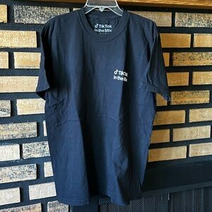 TikTok In the Mix Graphic Men’s Black T-Shirt - NWOT